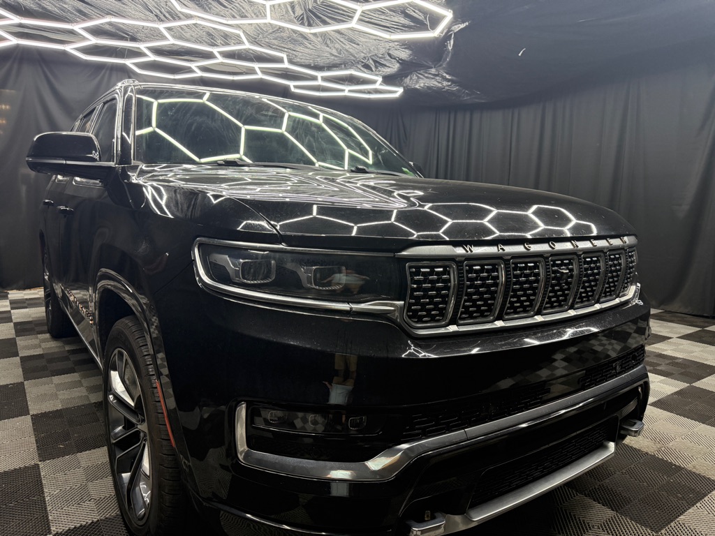 2022 Jeep Grand Wagoneer Series III - Main Image
