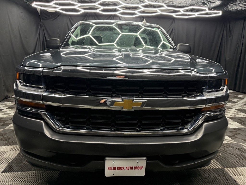2017 Chevrolet Silverado 1500 - Image 2