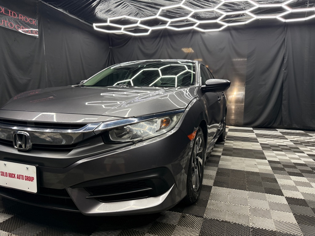 2017 Honda Civic EX - Image 3