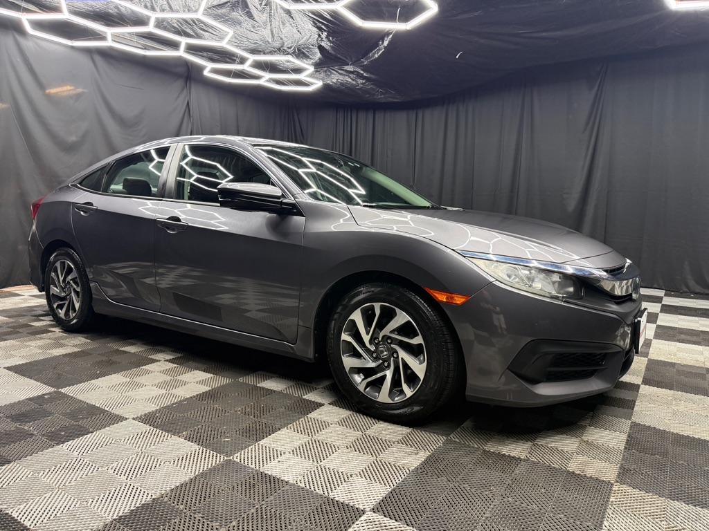 2017 Honda Civic EX - Image 4