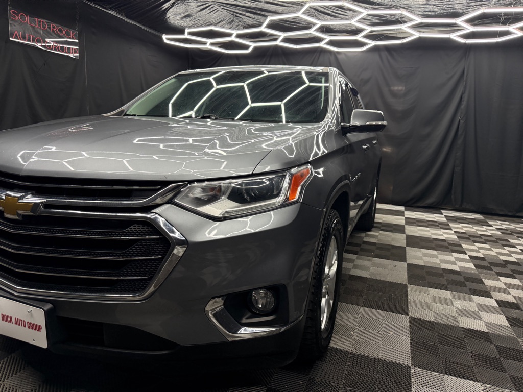 2019 Chevrolet Traverse LT Leather - Image 3
