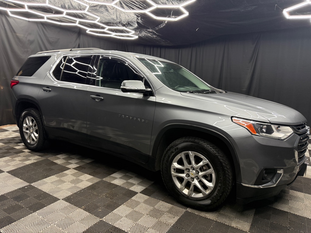 2019 Chevrolet Traverse LT Leather - Image 4