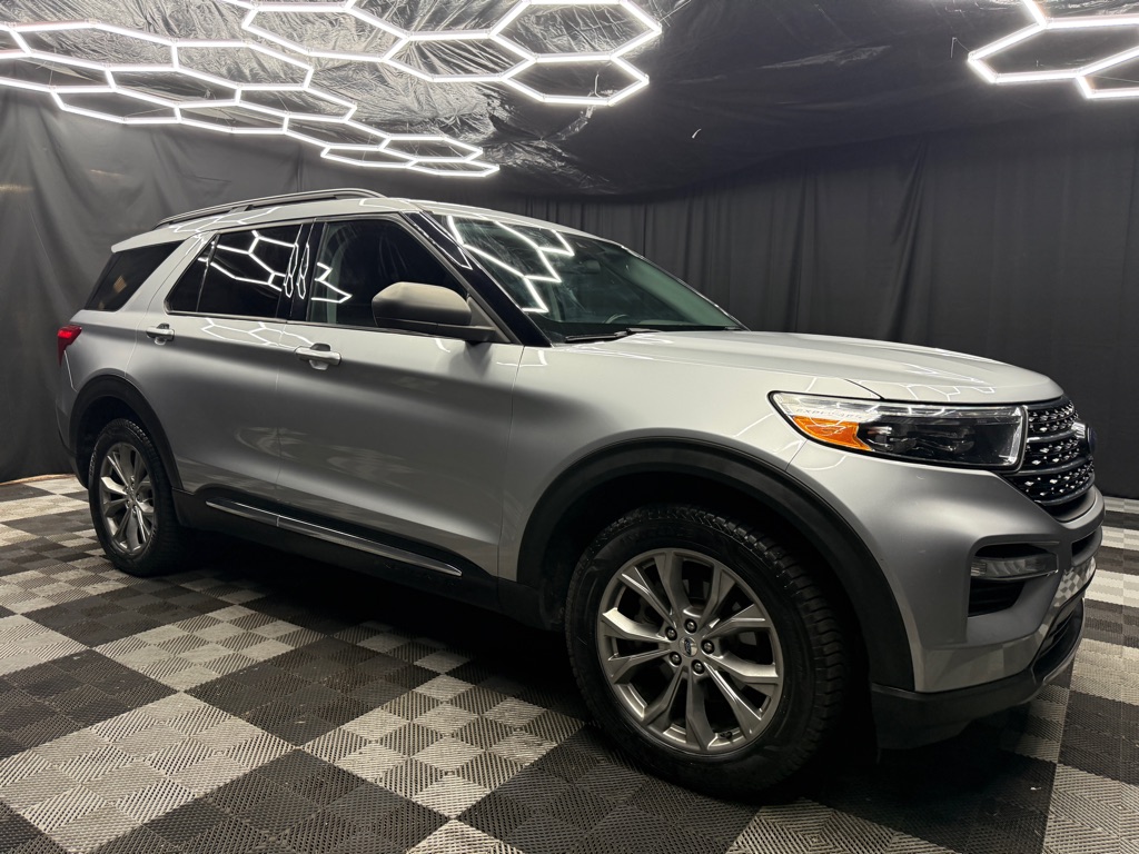 2021 Ford Explorer XLT - Image 4