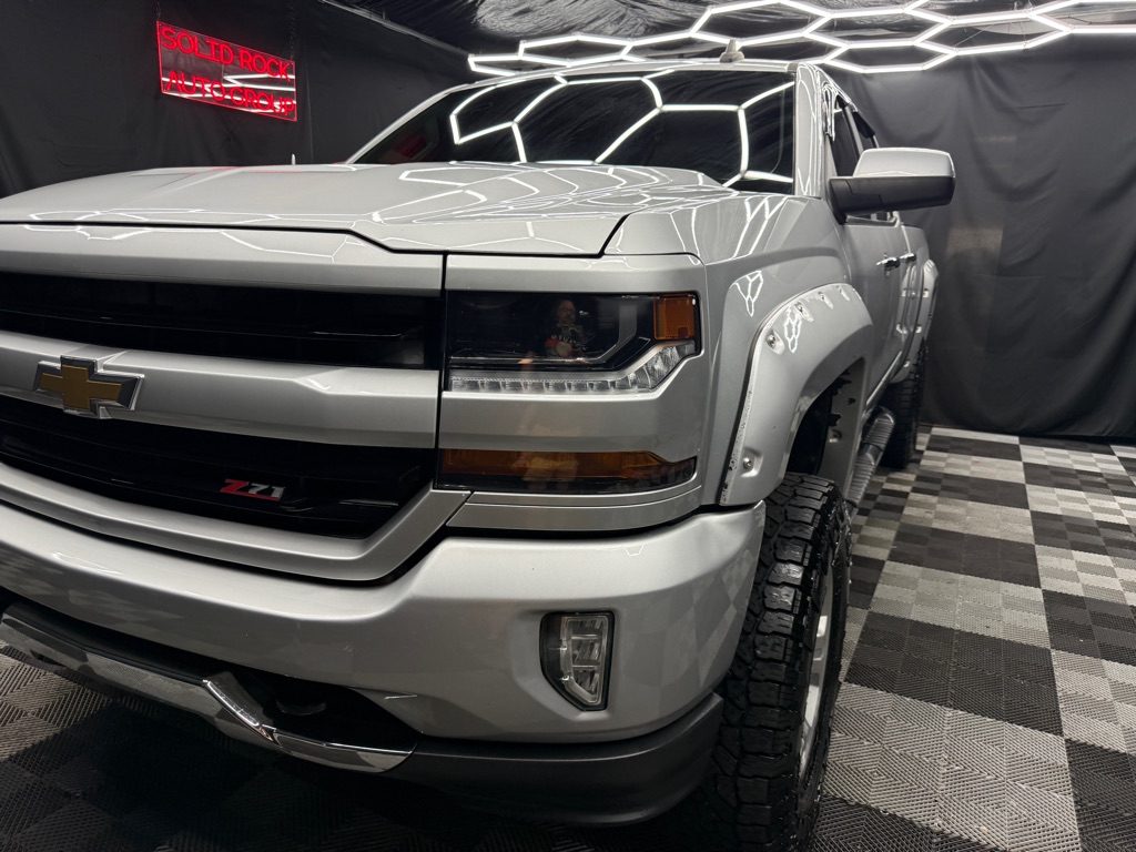 2016 Chevrolet Silverado 1500 LT - Image 3