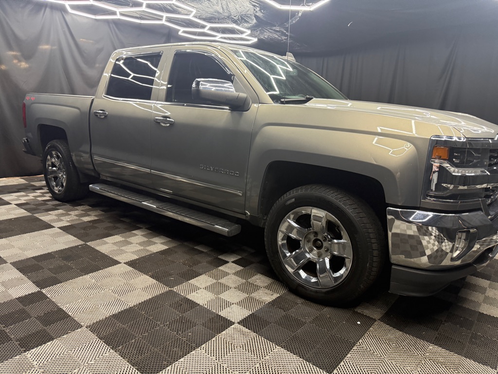 2017 Chevrolet Silverado 1500 LTZ - Image 4