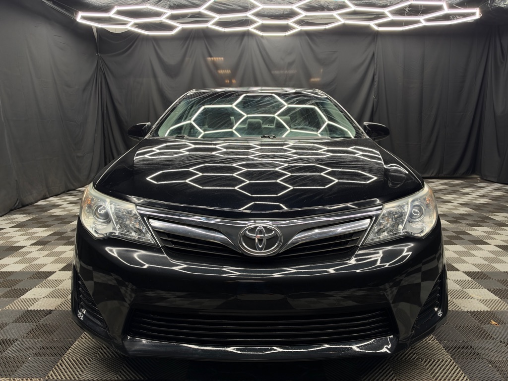 2012 Toyota Camry BASE - Image 2