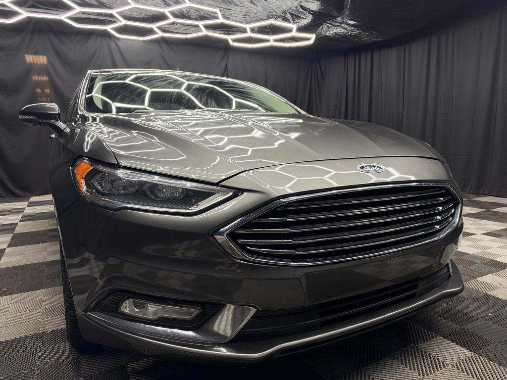 2018 Ford Fusion Hybrid Titanium - Main Image
