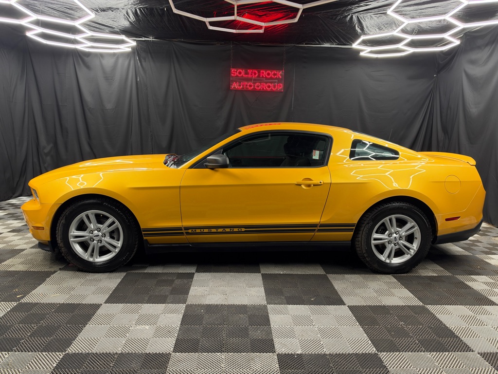 2012 Ford Mustang - Image 5