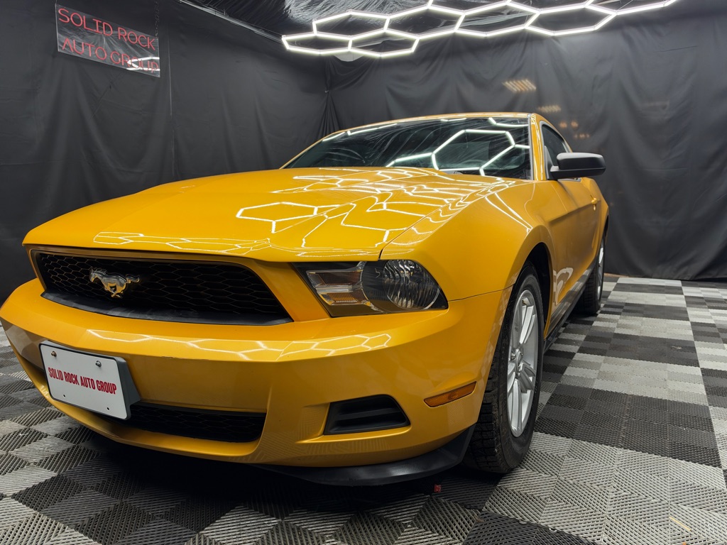 2012 Ford Mustang - Image 3