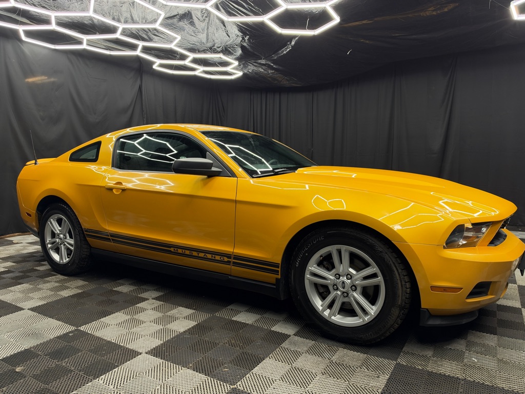 2012 Ford Mustang - Image 4