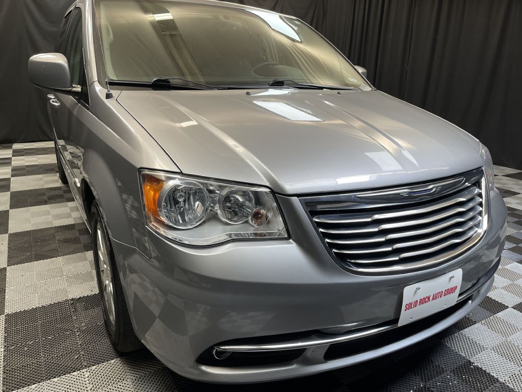 2016 CHRYSLER TOWN & COUNTRY for sale at Solid Rock Auto Group