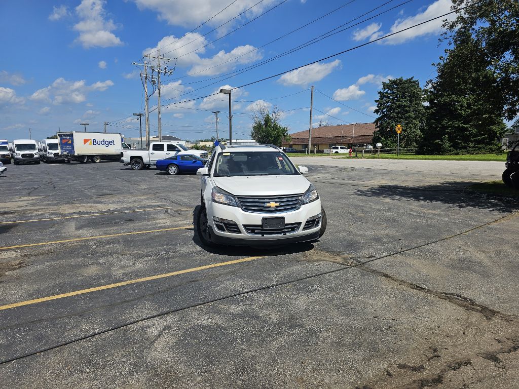 Photo 10 of this CHEVROLET TRAVERSE
