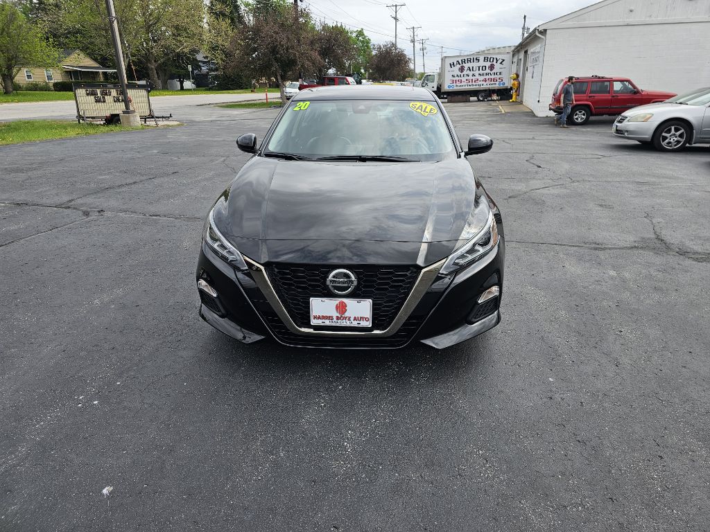 View vehicle photo 2