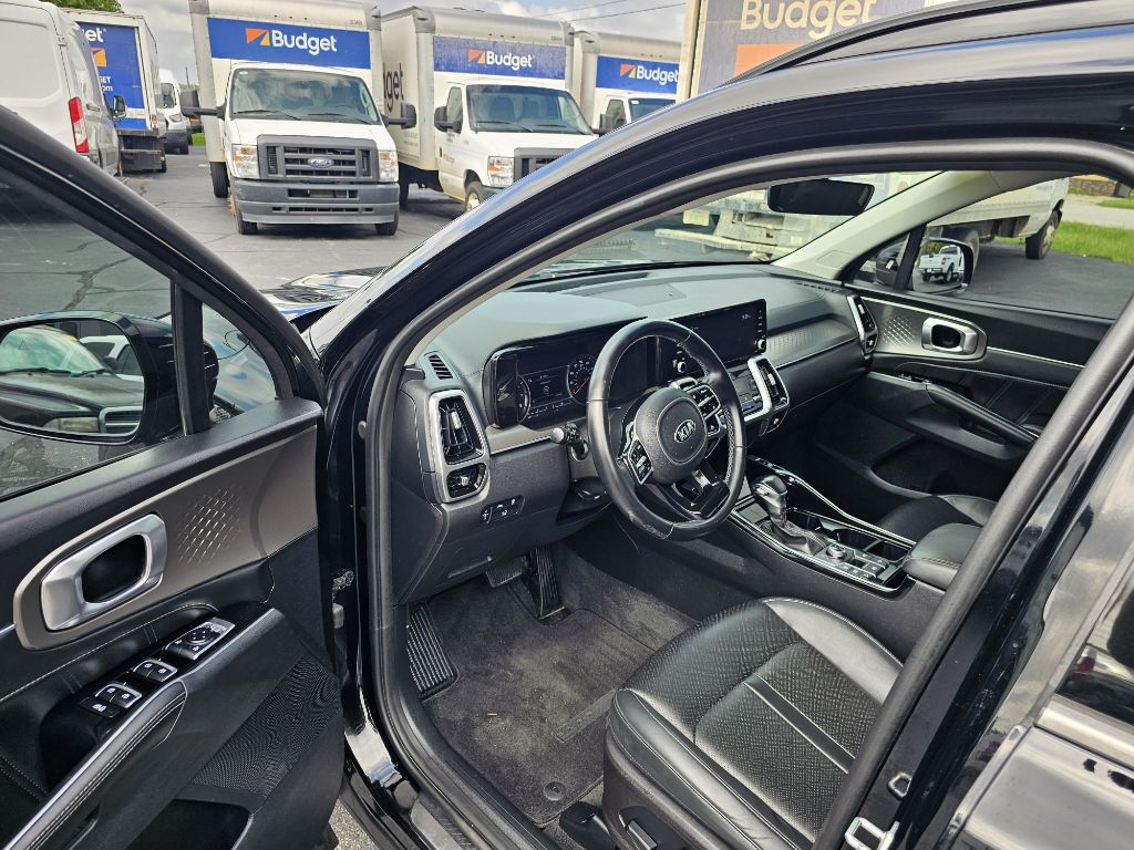 Photo 23 of this KIA SORENTO