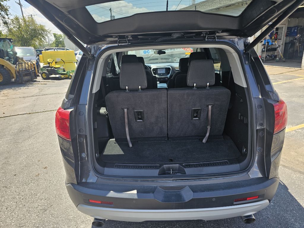Photo 3 of this GMC ACADIA