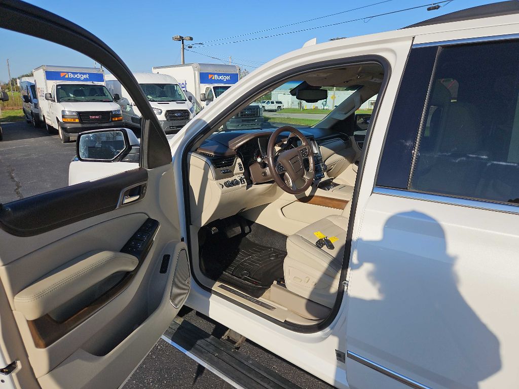Photo 9 of this GMC YUKON XL
