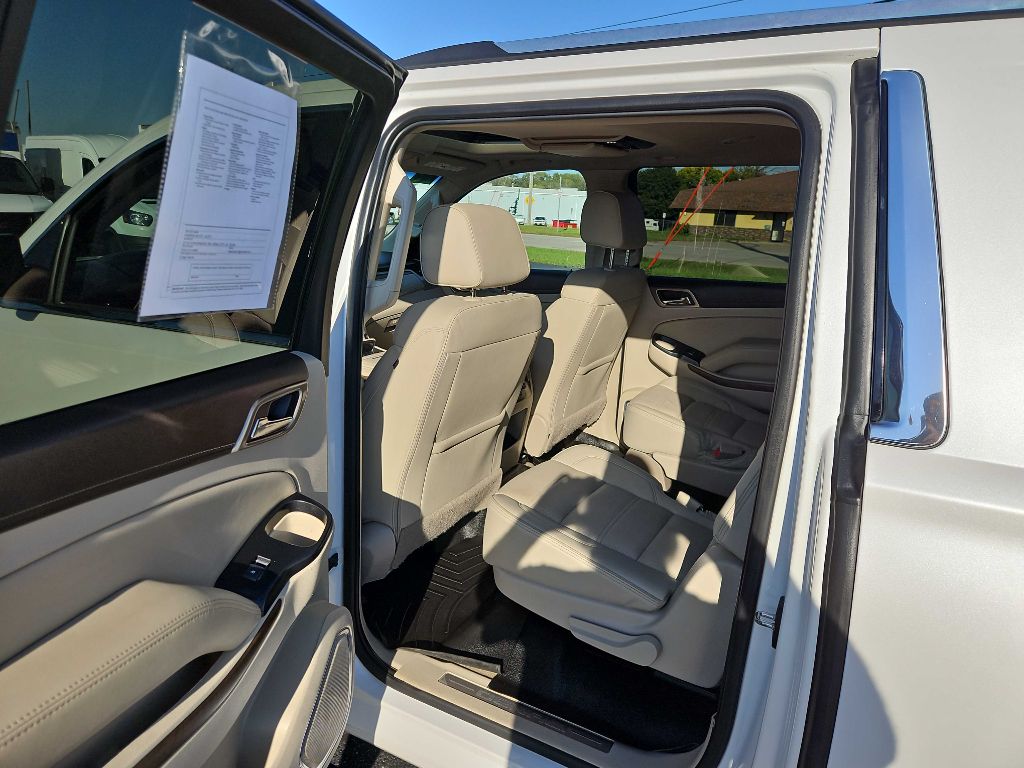 Photo 10 of this GMC YUKON XL