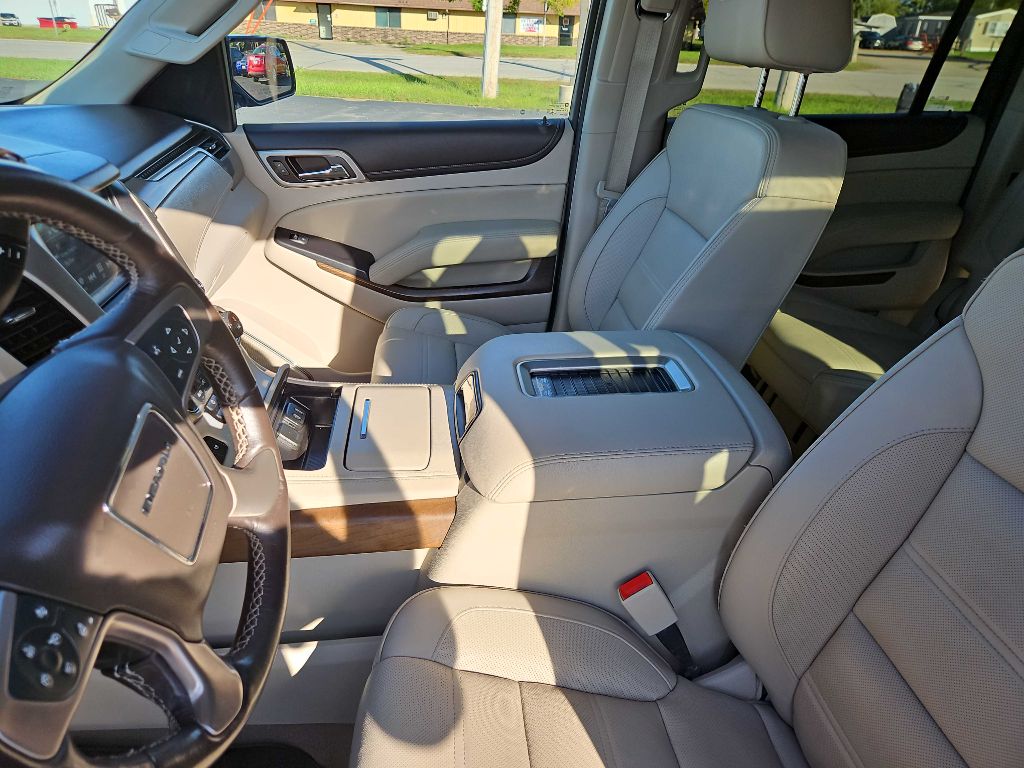 Photo 6 of this GMC YUKON XL