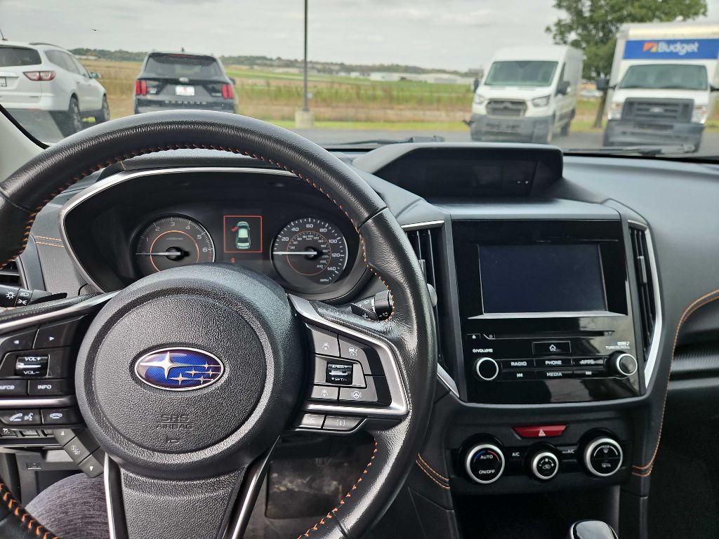 Photo 3 of this SUBARU CROSSTREK