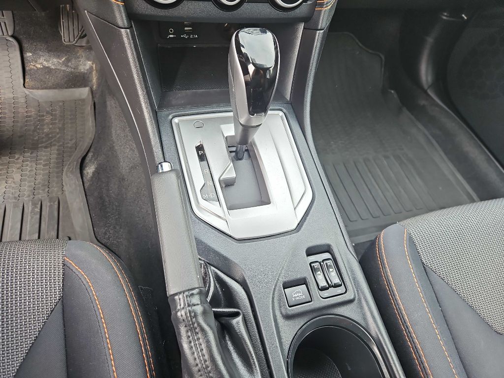 Photo 7 of this SUBARU CROSSTREK