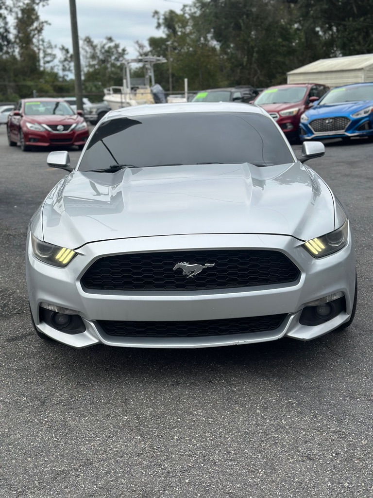 Photo 5 of this FORD MUSTANG