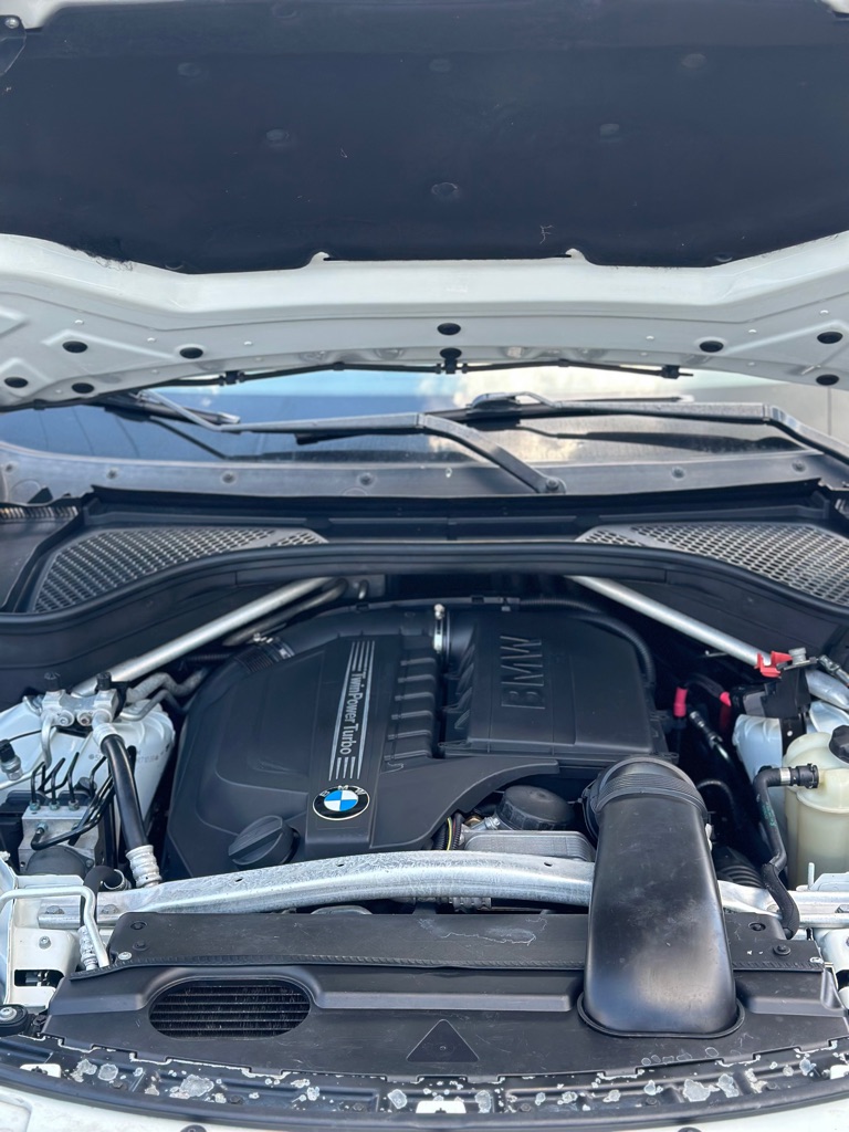 Photo 19 of this BMW X5