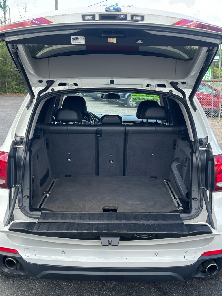 Photo 18 of this BMW X5
