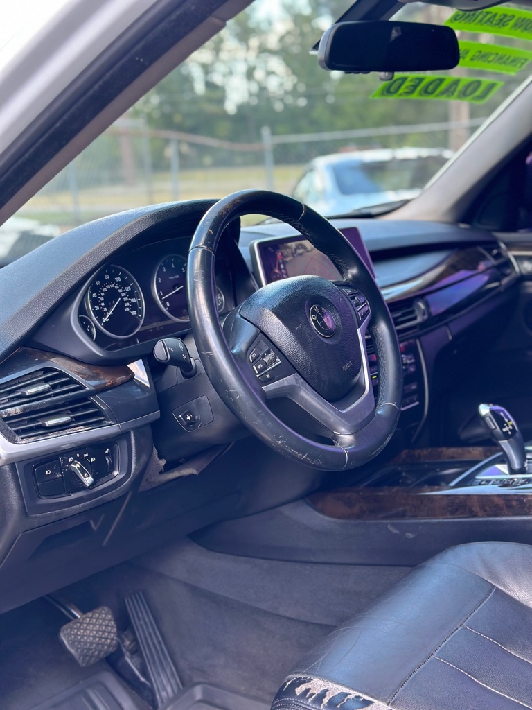 Photo 7 of this BMW X5