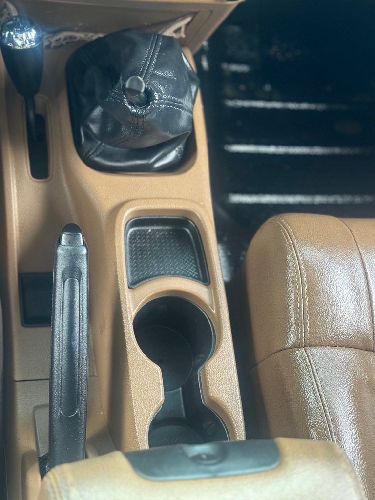 Photo 13 of this JEEP WRANGLER