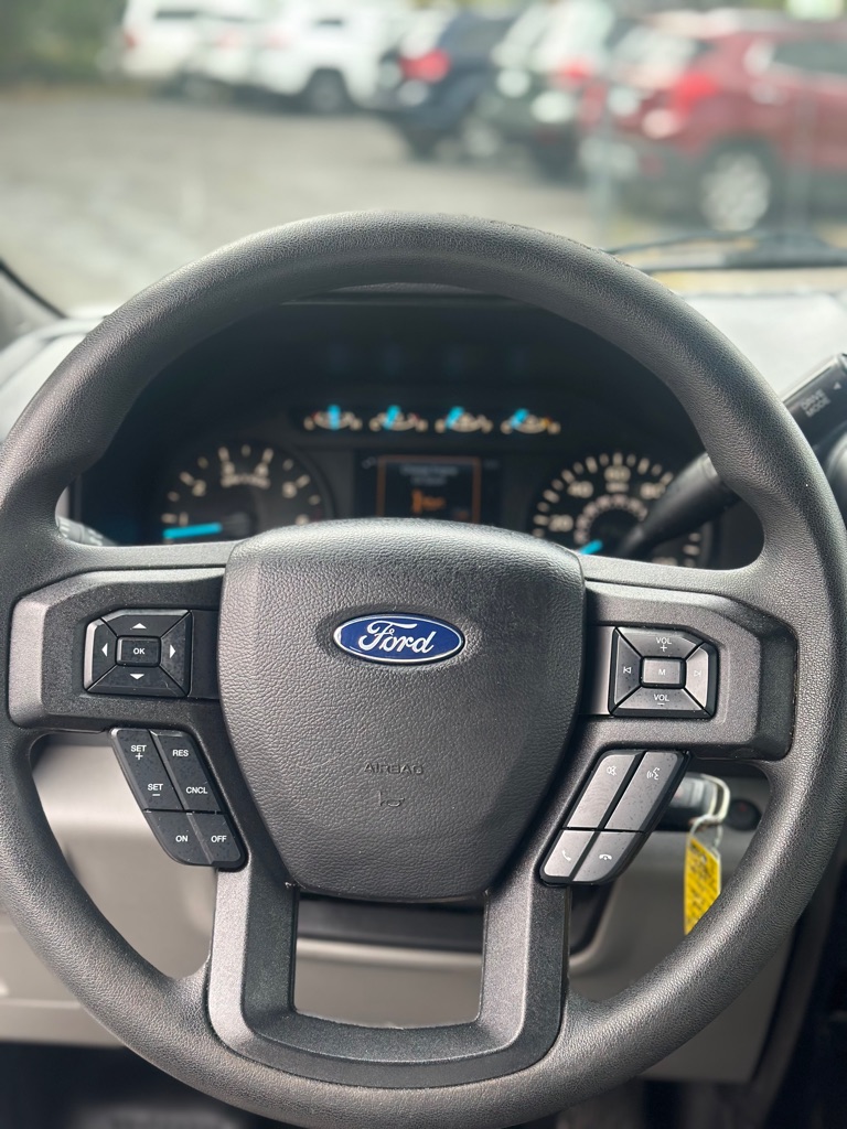 Photo 9 of this FORD F150