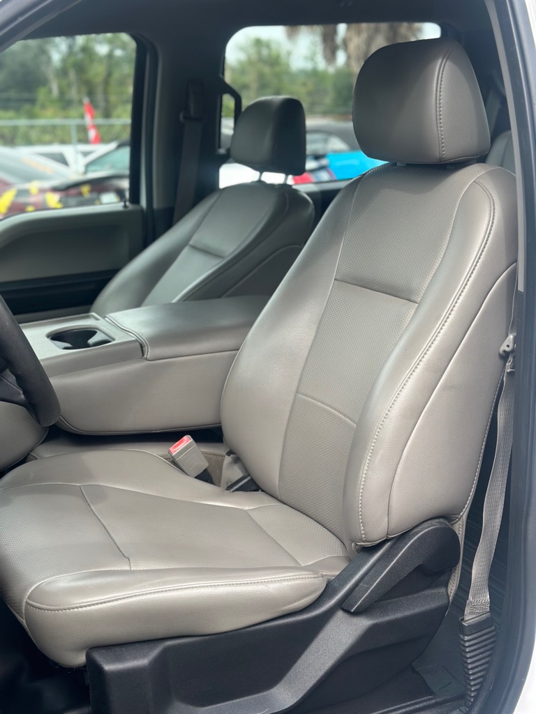 Photo 8 of this FORD F150
