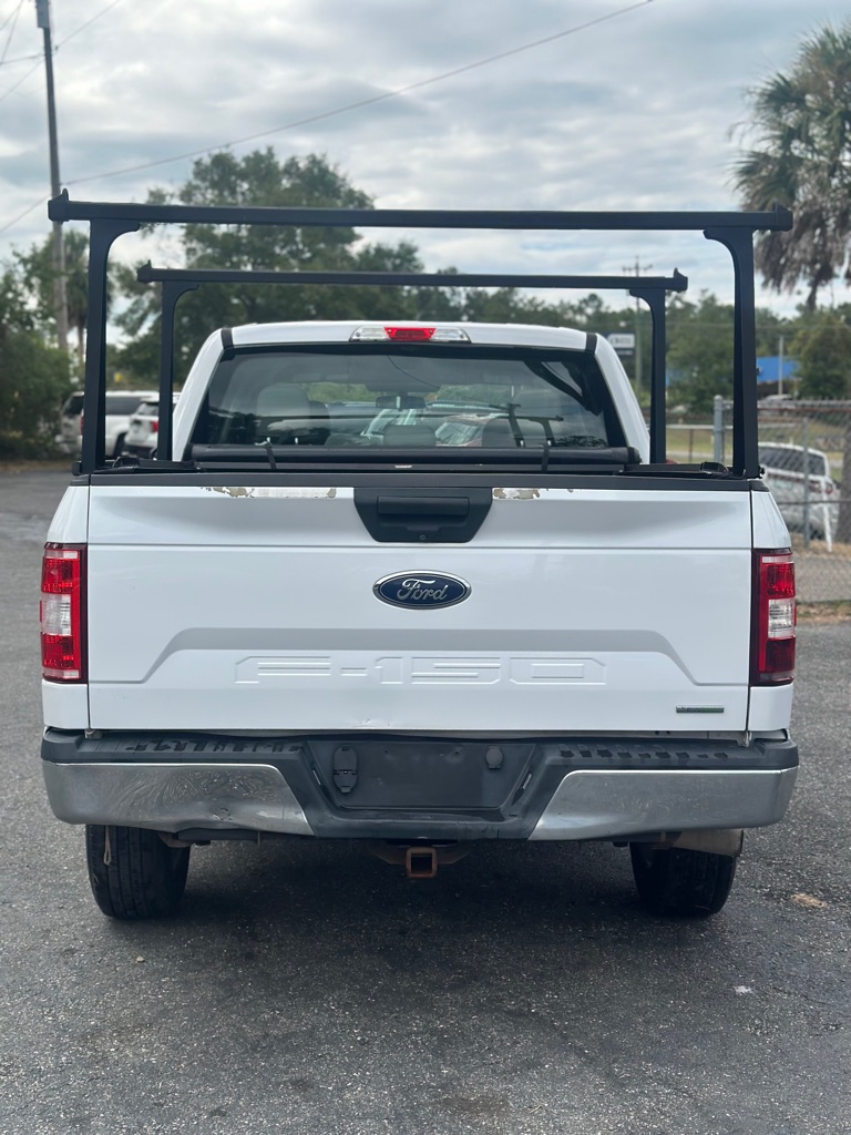 Photo 5 of this FORD F150