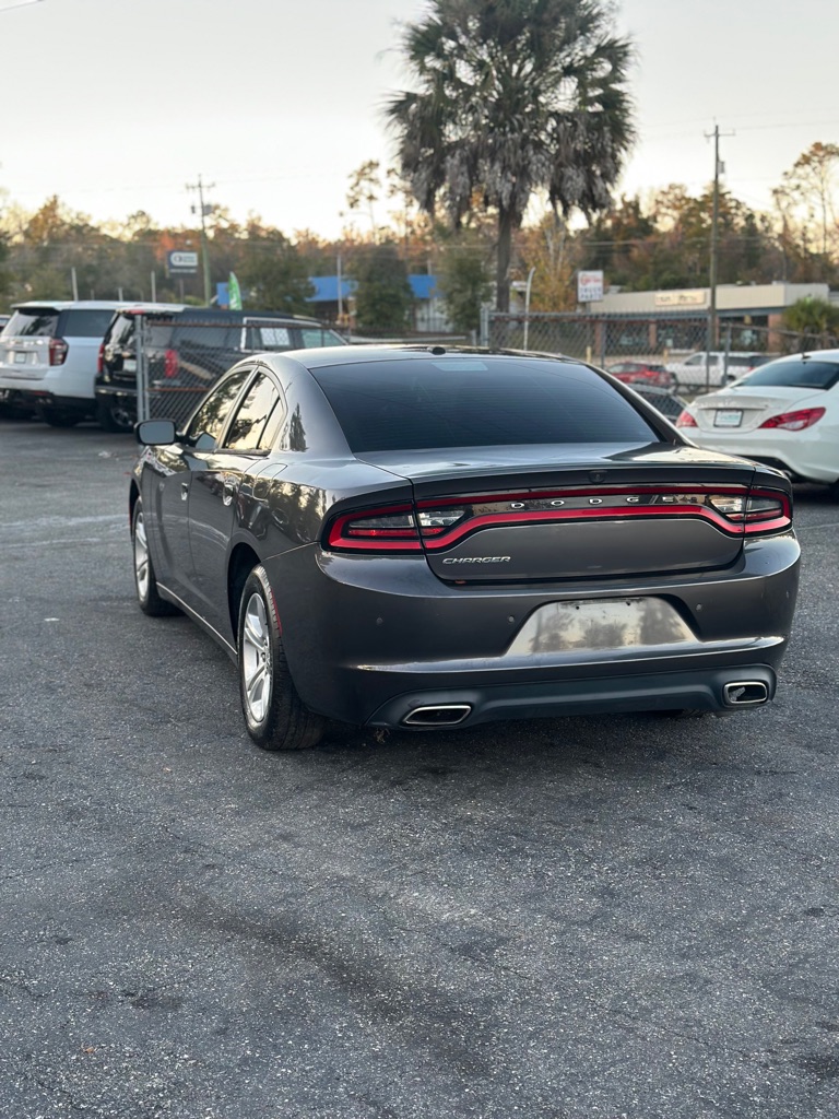 Photo 4 of this DODGE CHARGER