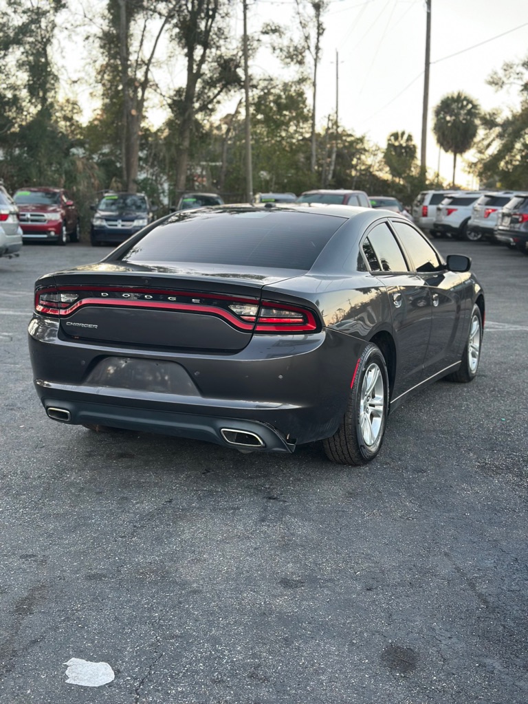 Photo 3 of this DODGE CHARGER