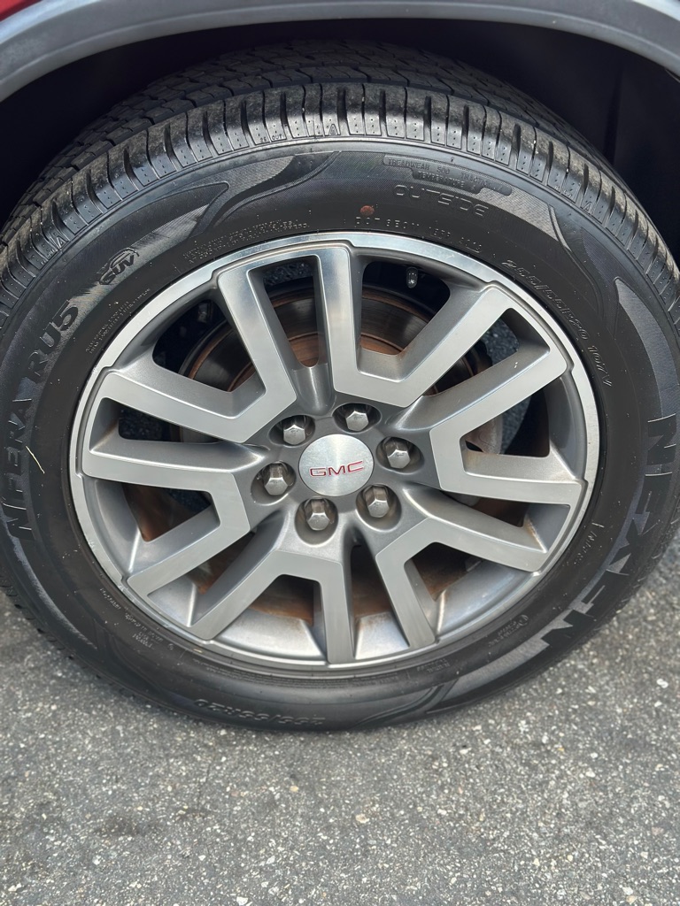 Photo 6 of this GMC ACADIA