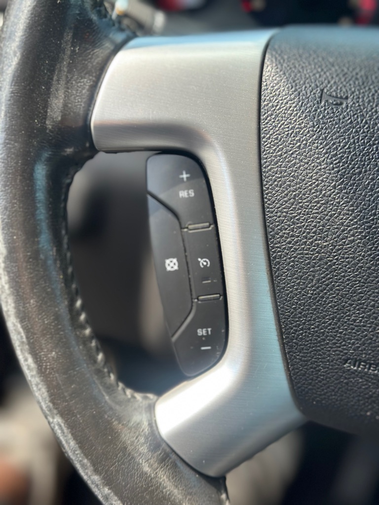 Photo 11 of this GMC ACADIA