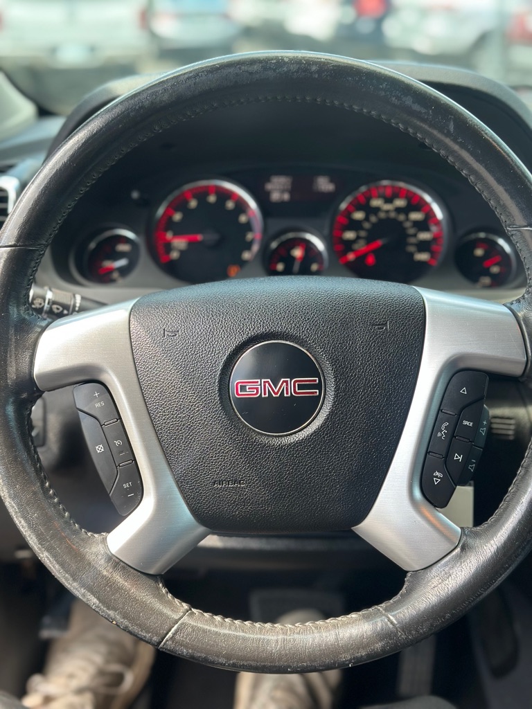 Photo 9 of this GMC ACADIA