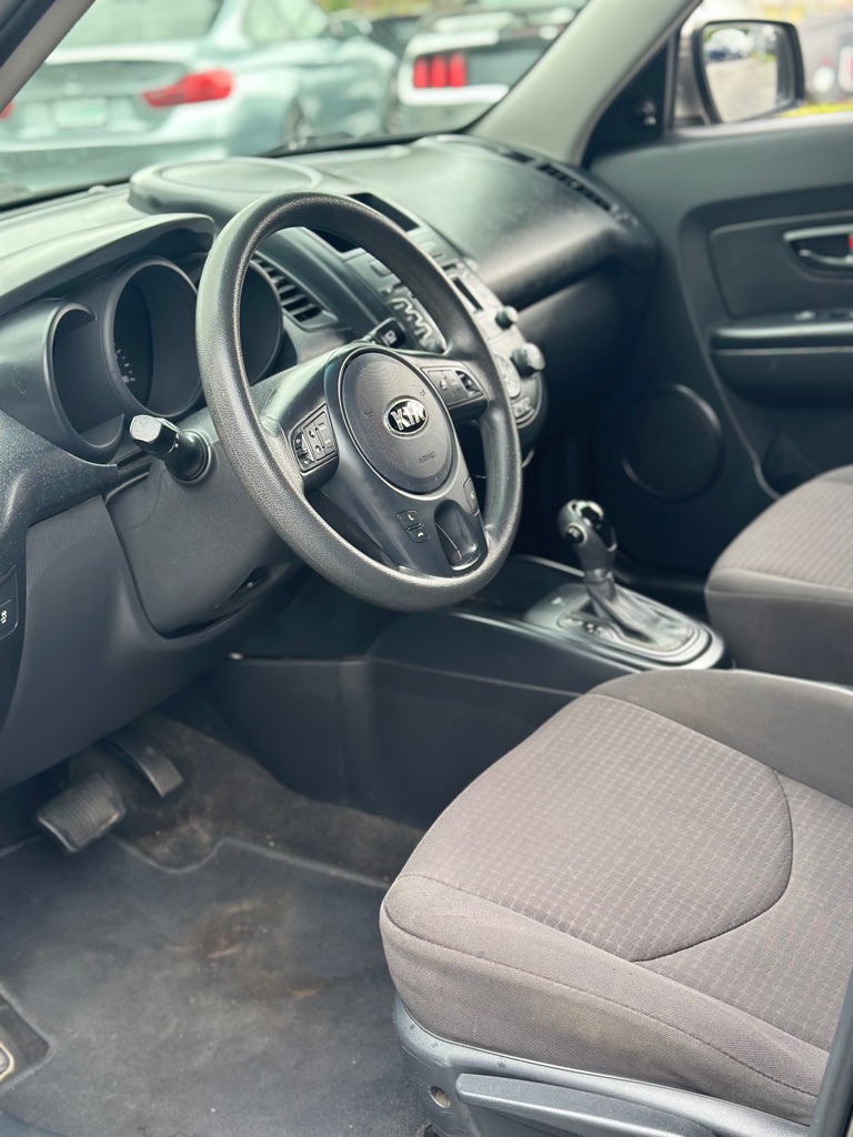 Photo 5 of this KIA SOUL
