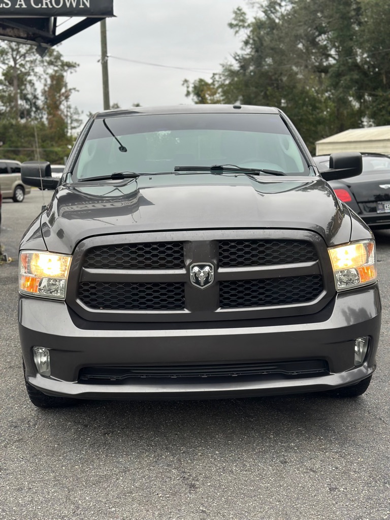 Photo 3 of this RAM 1500