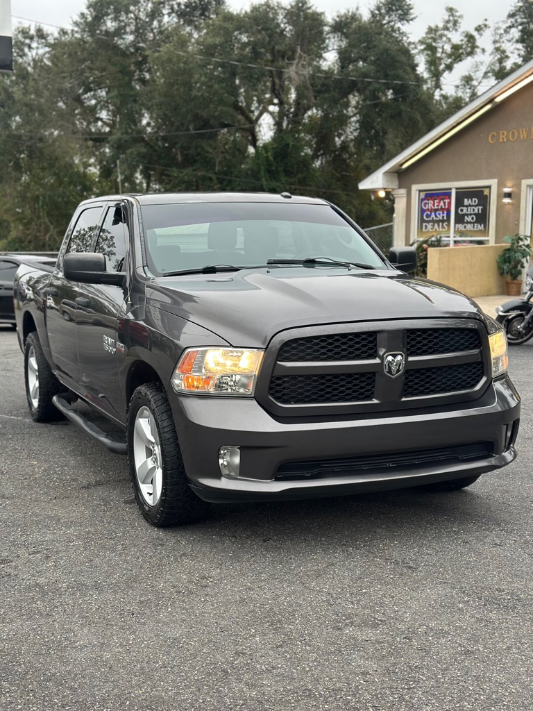 Photo 2 of this RAM 1500