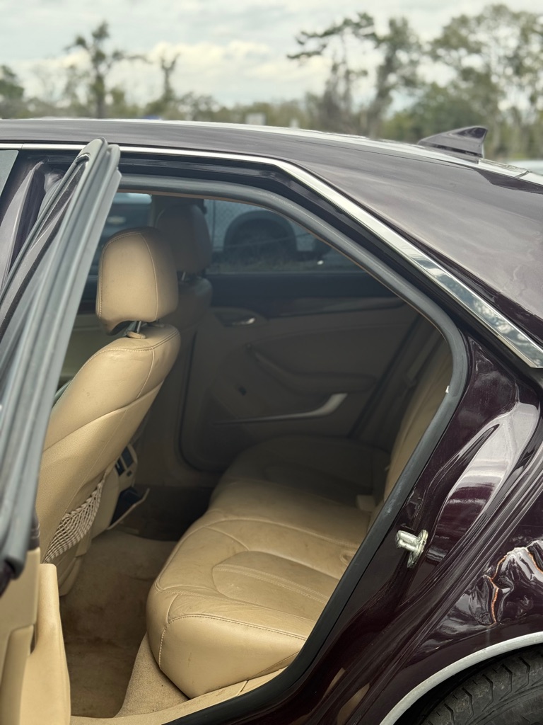 Photo 7 of this CADILLAC CTS