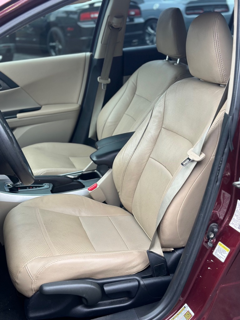 Photo 6 of this HONDA ACCORD