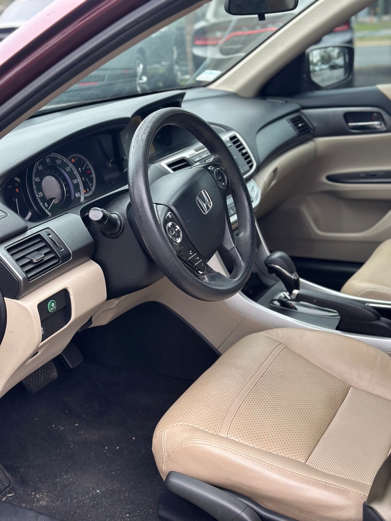 Photo 5 of this HONDA ACCORD