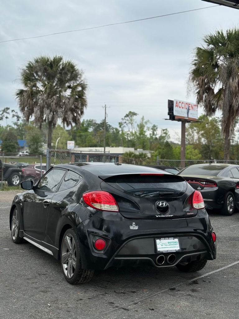 Photo 4 of this HYUNDAI VELOSTER