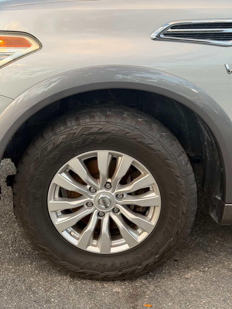Photo 2 of this NISSAN ARMADA