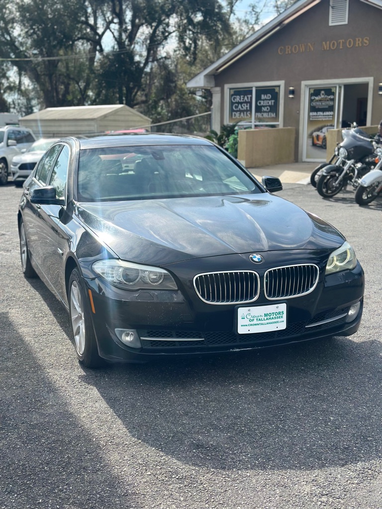 Photo 2 of this BMW 528