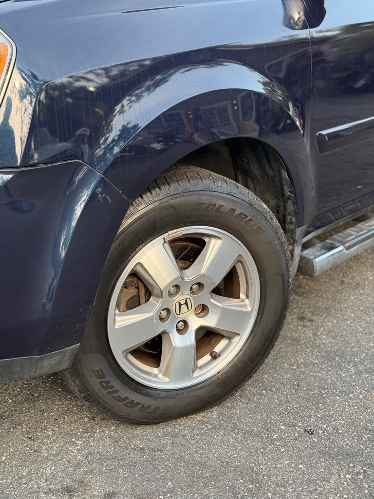 Photo 5 of this HONDA PILOT