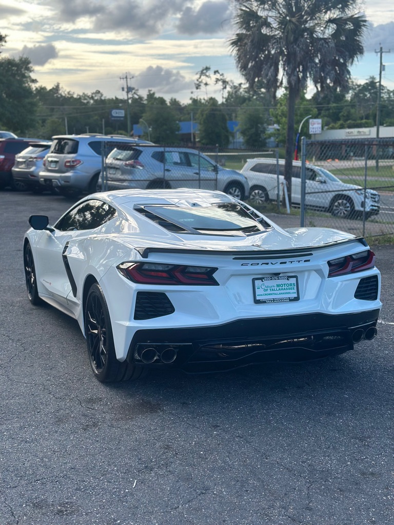 Photo 4 of this CHEVROLET CORVETTE