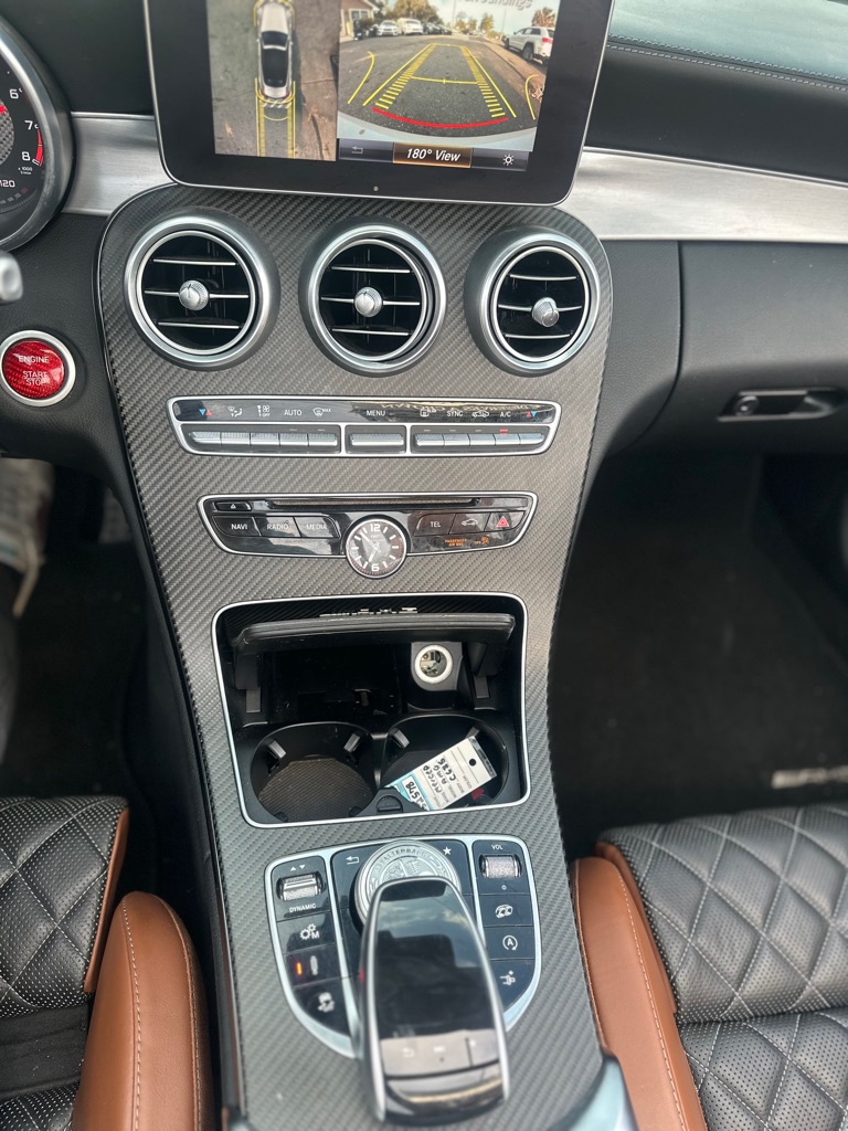 Photo 12 of this MERCEDES-BENZ C-CLASS