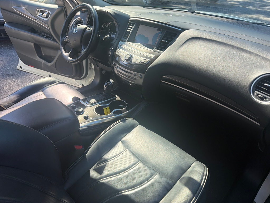 Photo 15 of this INFINITI QX60